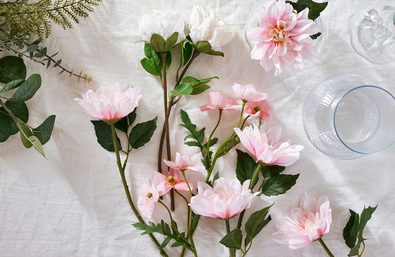 IKEA - How to make a bouquet with artificial flowers