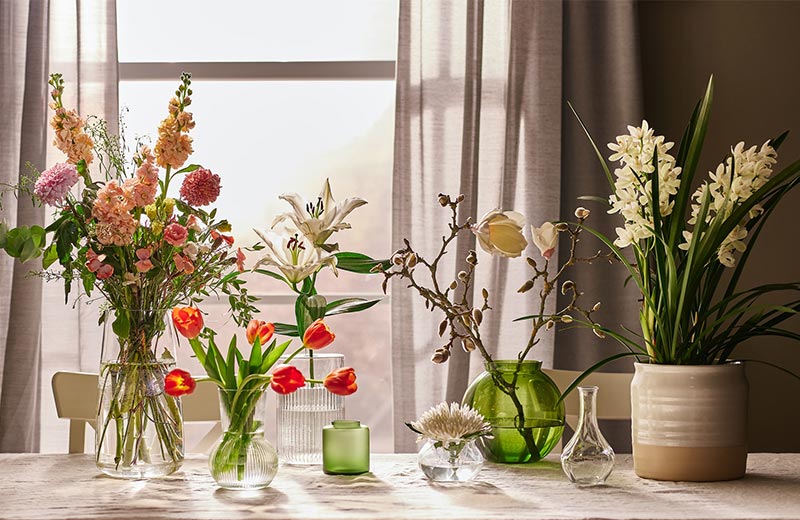 IKEA - How to choose the right vase for your flowers