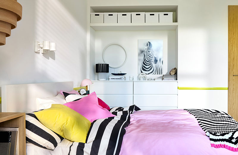 IKEA - Good morning modern contemporary bedroom!