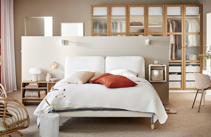 IKEA - A soothing, minimal Japandi bedroom with room for all your clothes