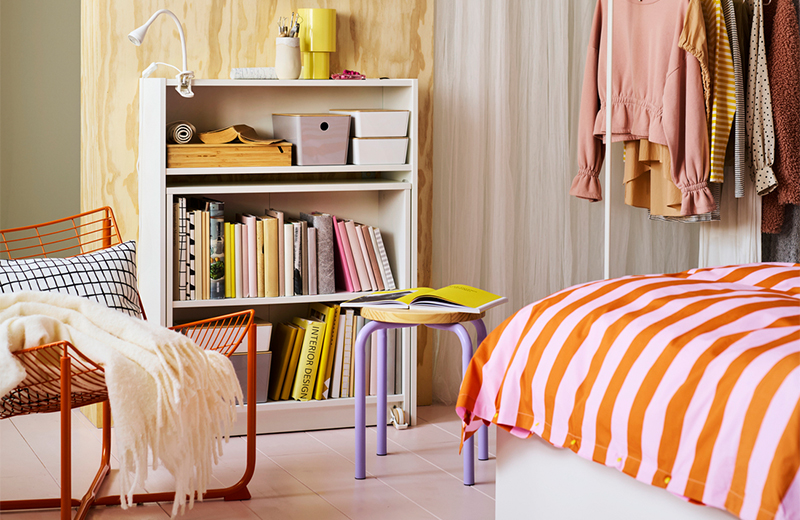 IKEA - How to organise your hobby space in the same room that you sleep!