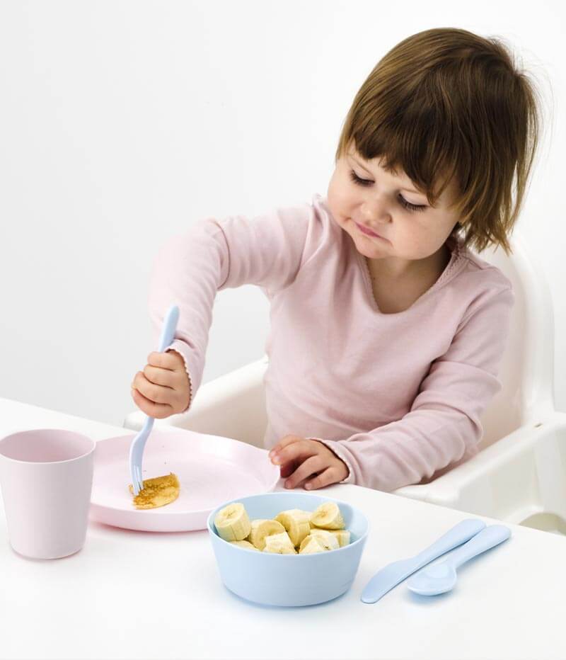 IKEA-bebek ve cocuk odasi kalas catal kasik bicak seti