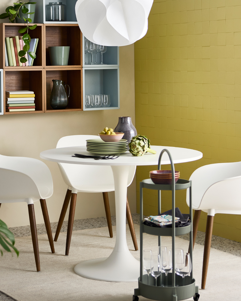 IKEA-docksta beyaz 4 kisilik yuvarlak mutfak masasi 01
