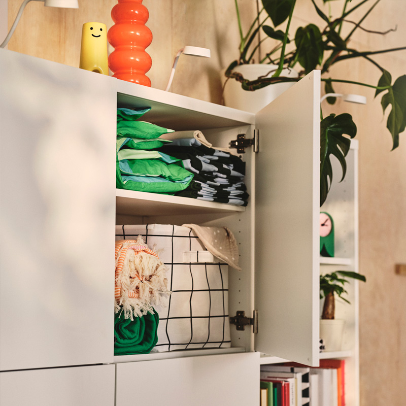 IKEA-neseli bir oturma odasi 3