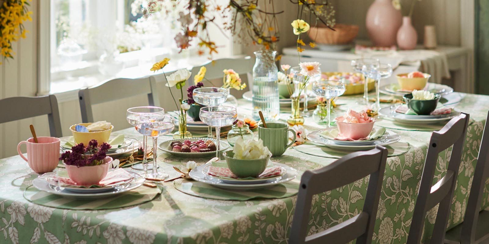 IKEA-bahar icin cicekli desenleri tercih edin 1