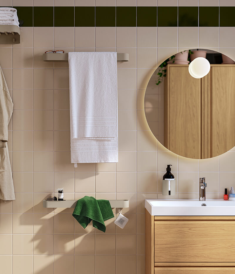 IKEA-bol depolama alani yaratan modern bir banyo renovasyonu 02