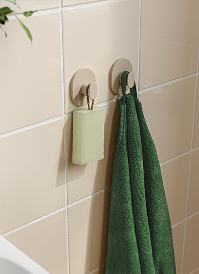 IKEA-bol depolama alani yaratan modern bir banyo renovasyonu 03