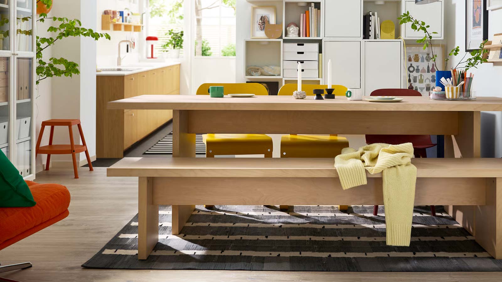 IKEA-buyuk bir mutfak masasi 1