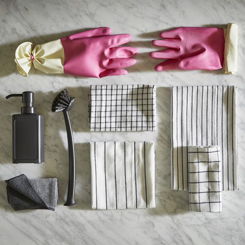 IKEA-cam nasil silinir mobilyalarin cam yuzeyleri nasil temizlenir 11