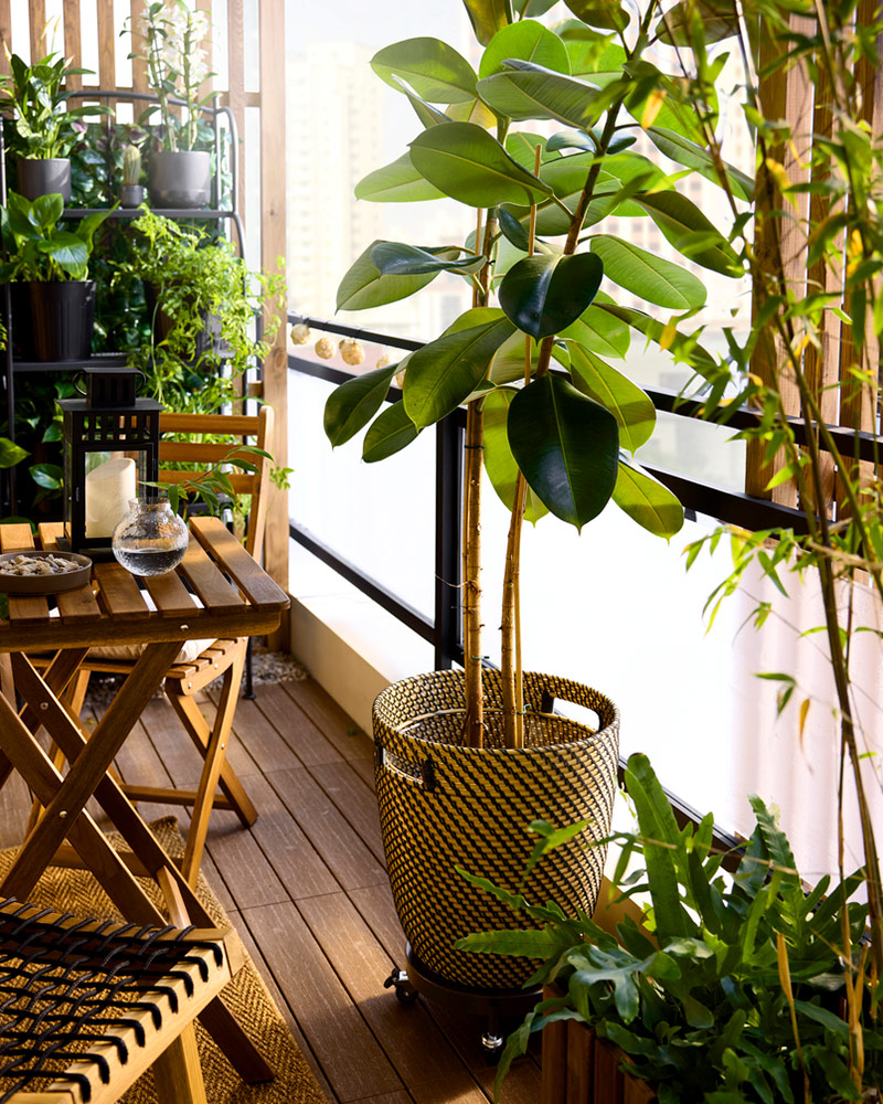 IKEA-dusuk bir butceyle kucuk bir balkon 6