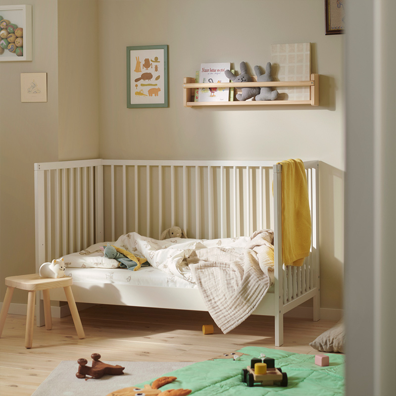 IKEA-duzenli bir bebek odasi 3