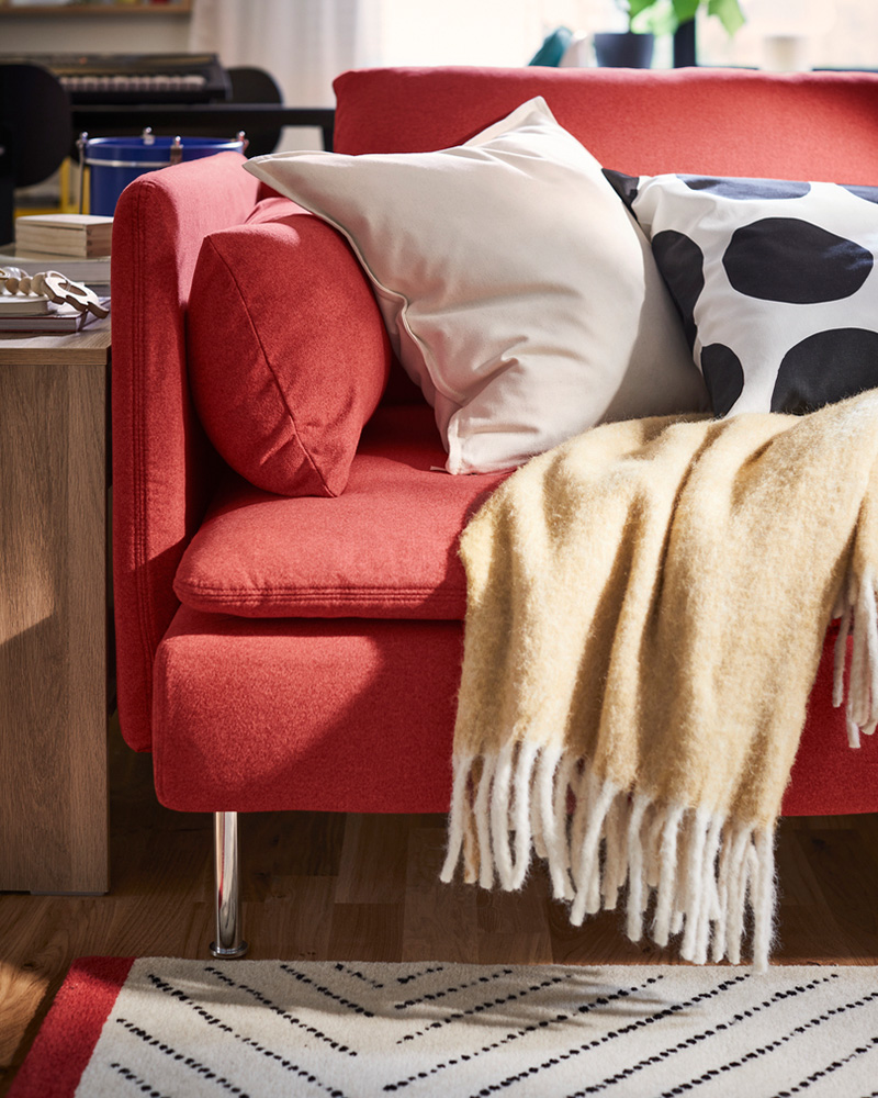 IKEA-herkes icin yer olan modern oturma odasi 6