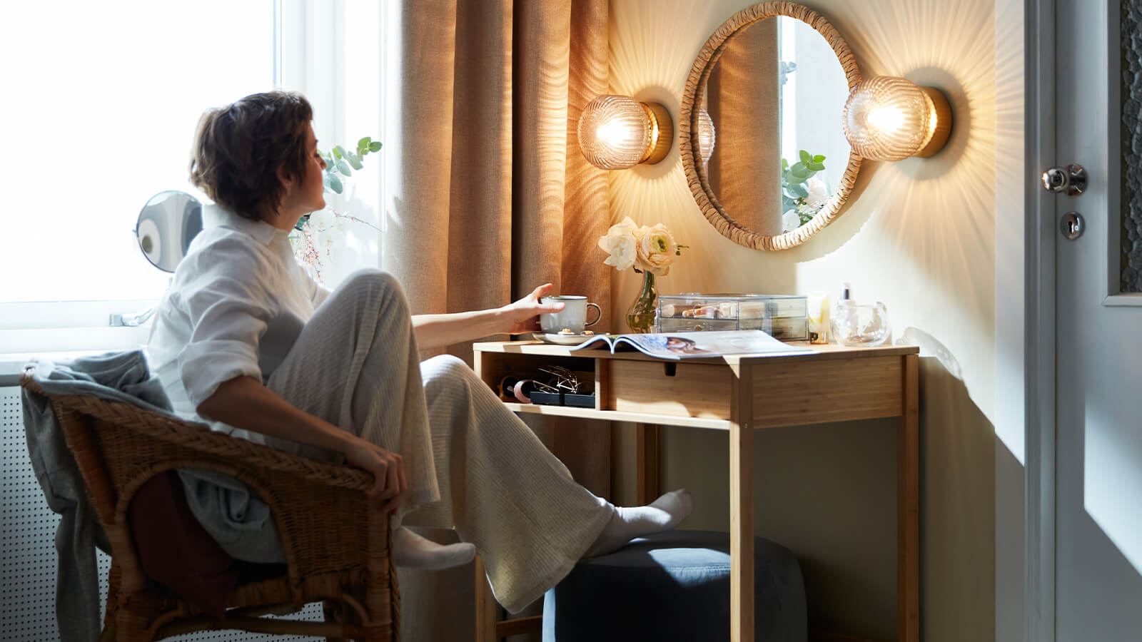 IKEA-makyaj masasi duzeni 01