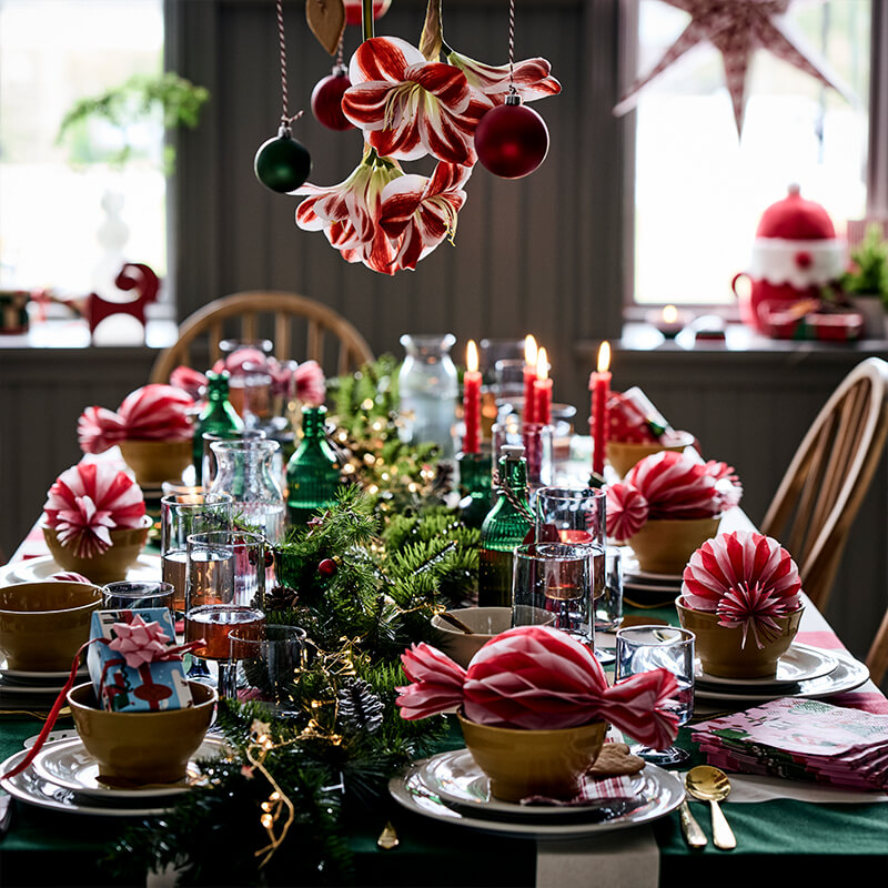 IKEA-neseli ve isil isil bir yilbasi sofrasi 07