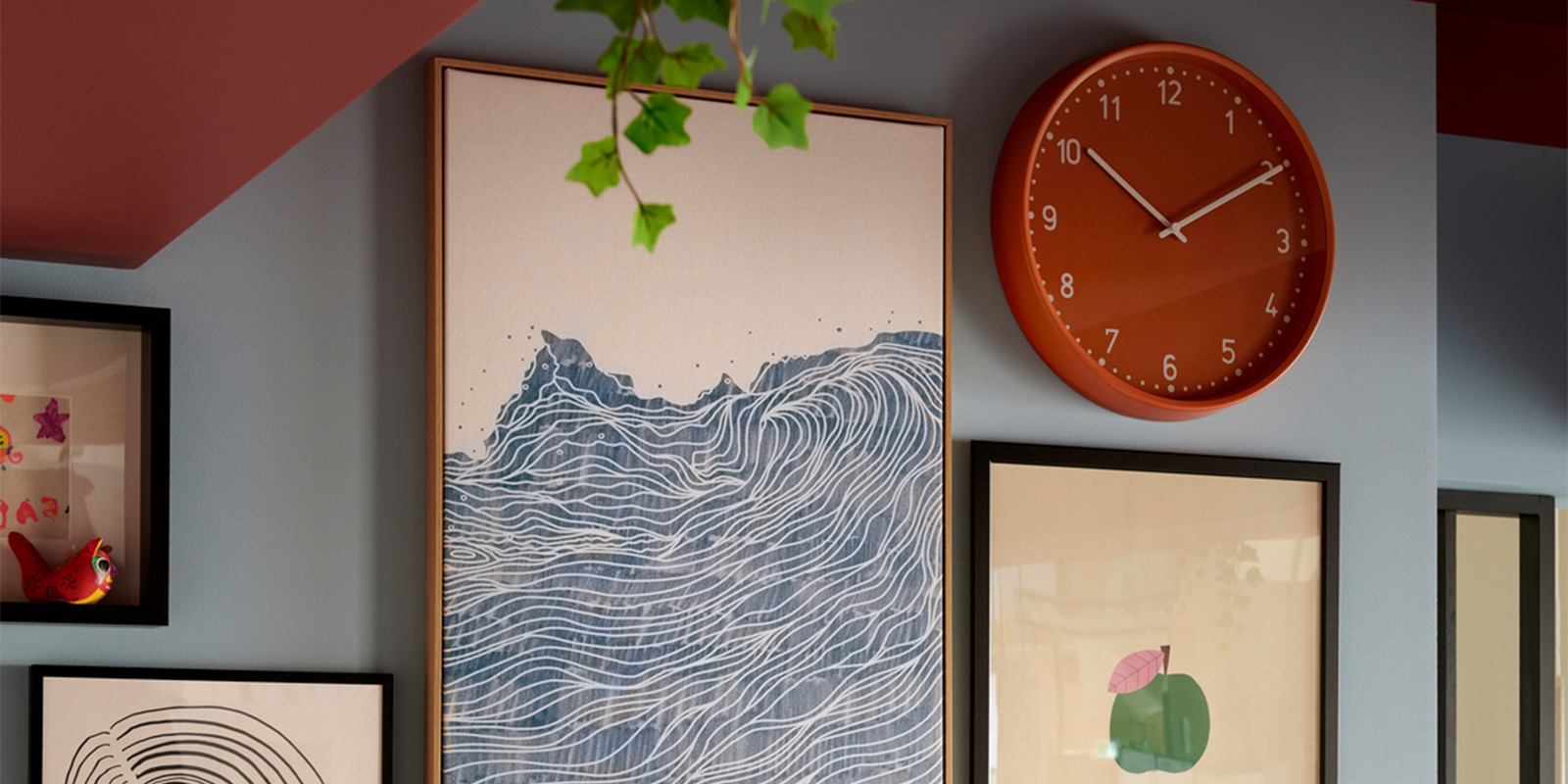 IKEA-sanat eserleriyle bir galeri duvari olusturun 1