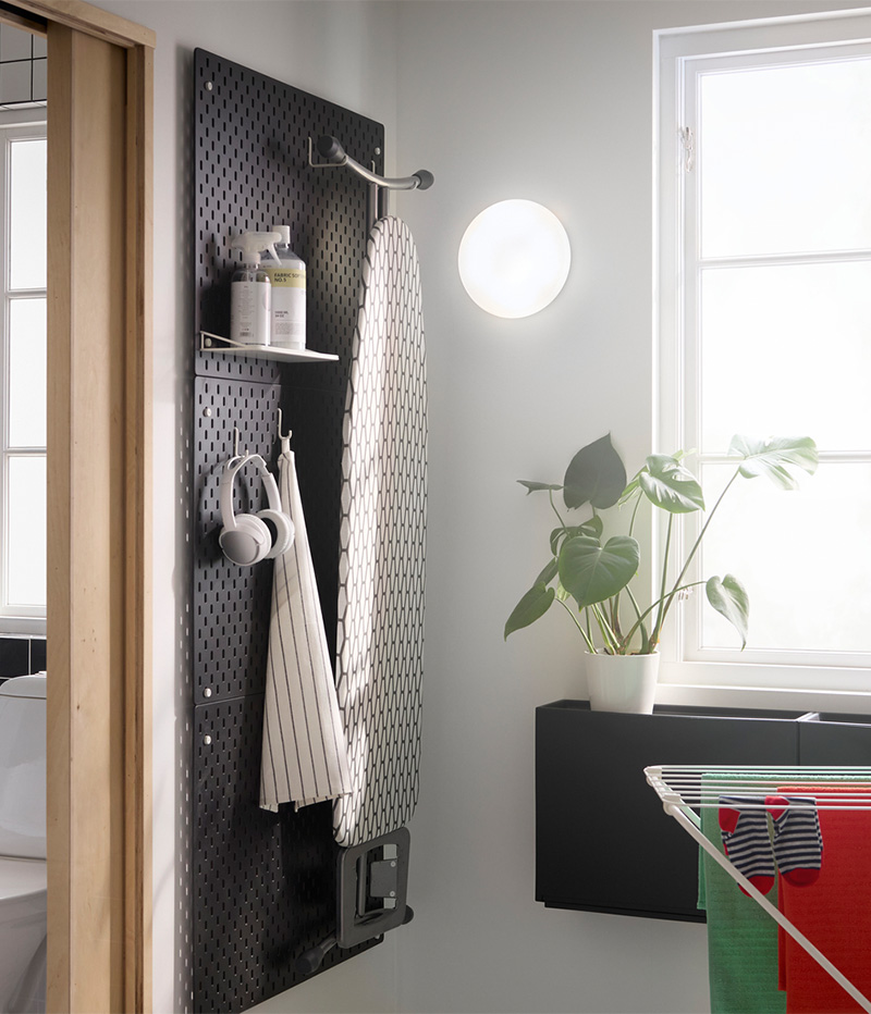 IKEA-siyah beyaz kucuk aile banyosu 08