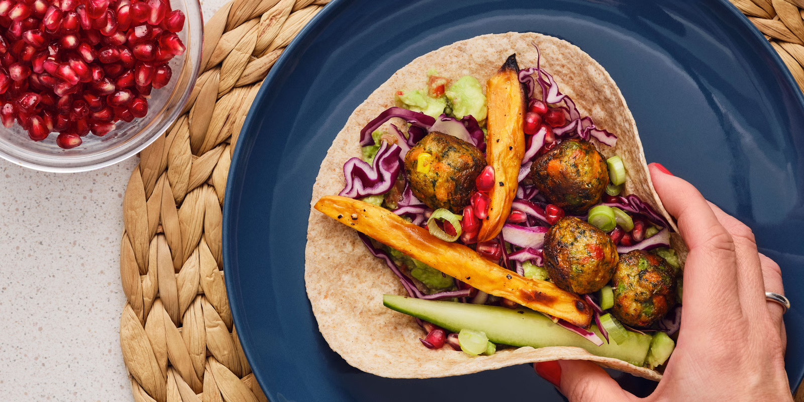 IKEA-tatli patatesli sebzeli kofte lavaslari