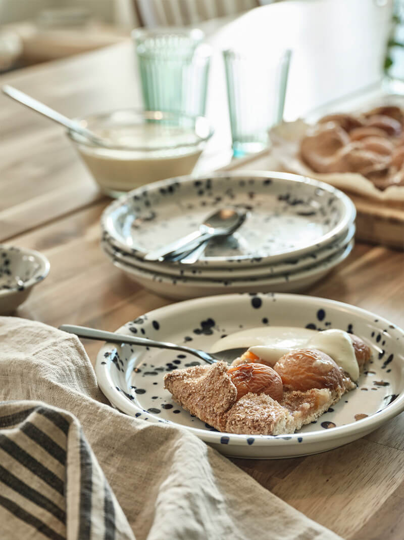 IKEA-tatmin eden geleneksel yemek odasi temel ihtiyaclar 13