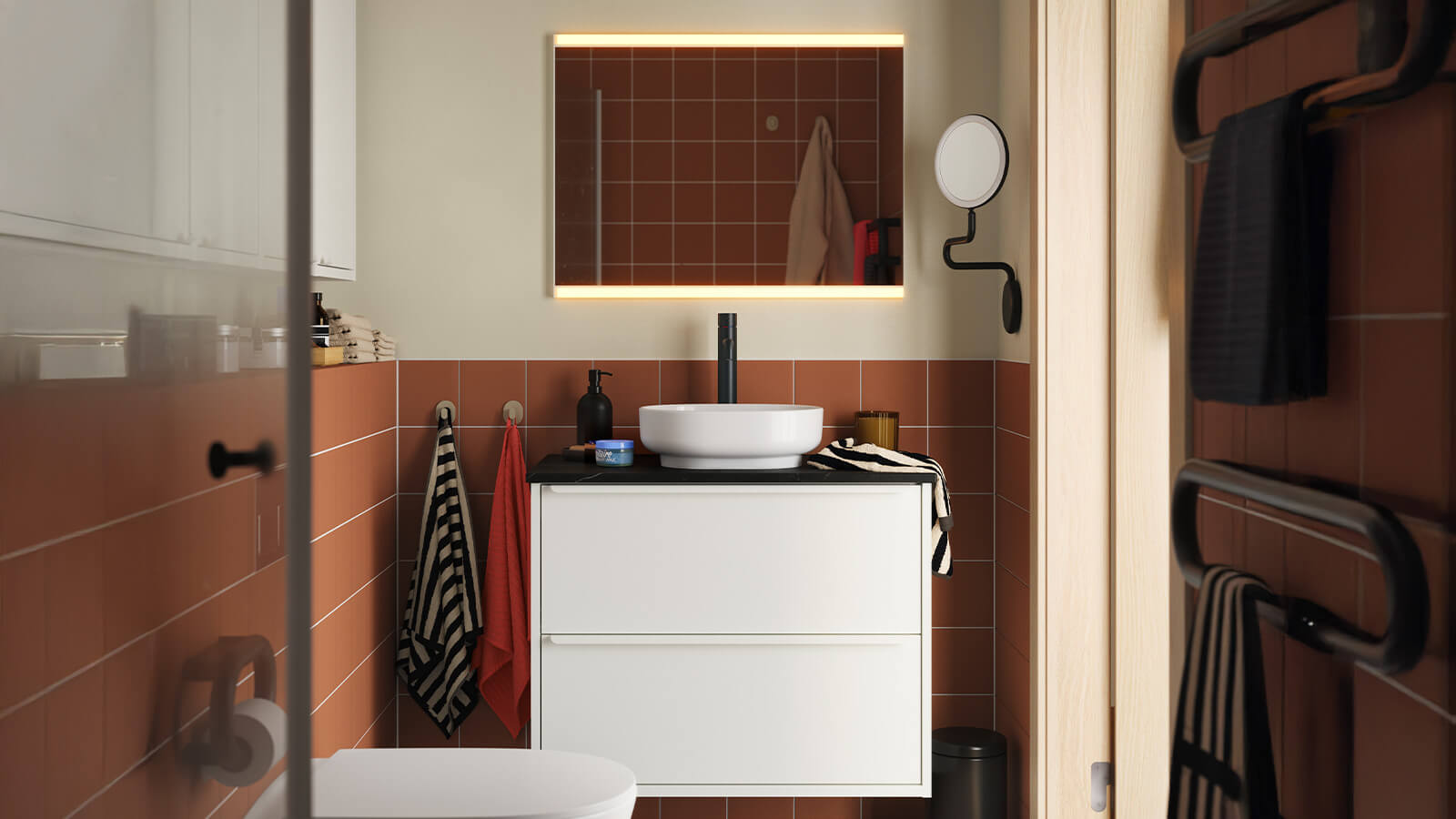 IKEA-tek kisilik yasam icin tasarlanmis kompakt bir banyo 01 web