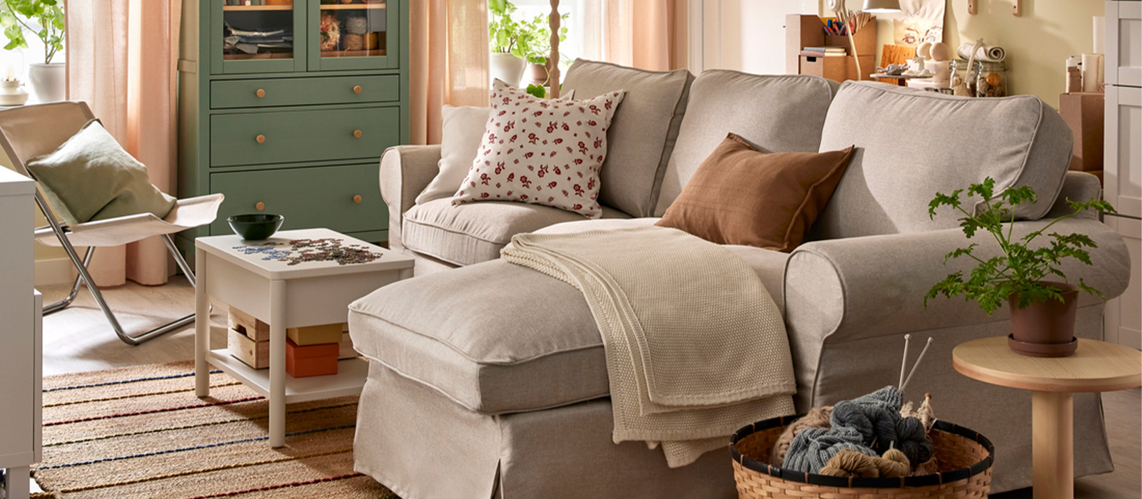 IKEA-islevsel bir oturma odasi 1