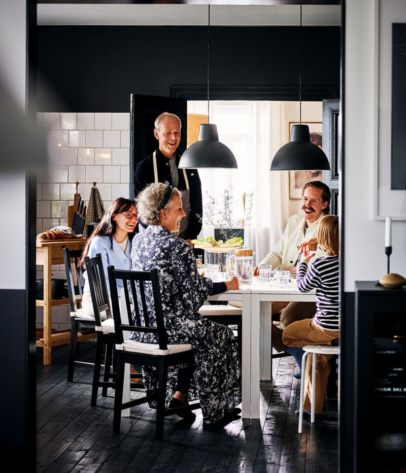 IKEA-meltorp mutfak masasi