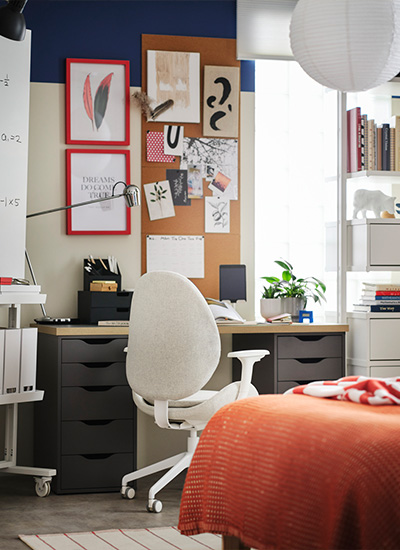 IKEA-hattefjall bej calisma sandalyesi