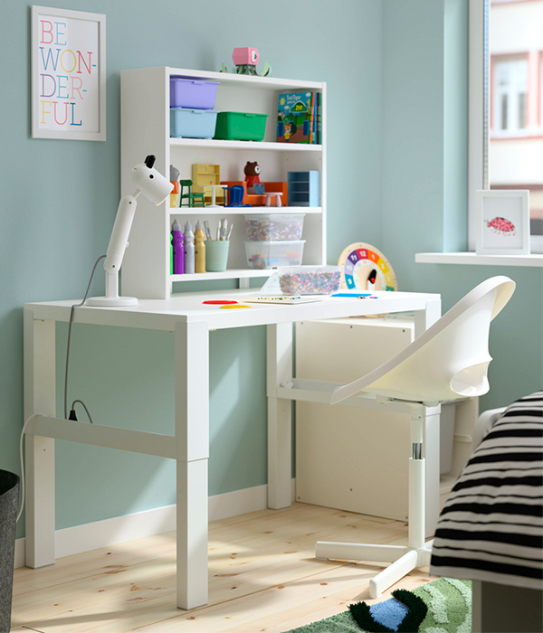 IKEA-pahl cocuk calisma masasi