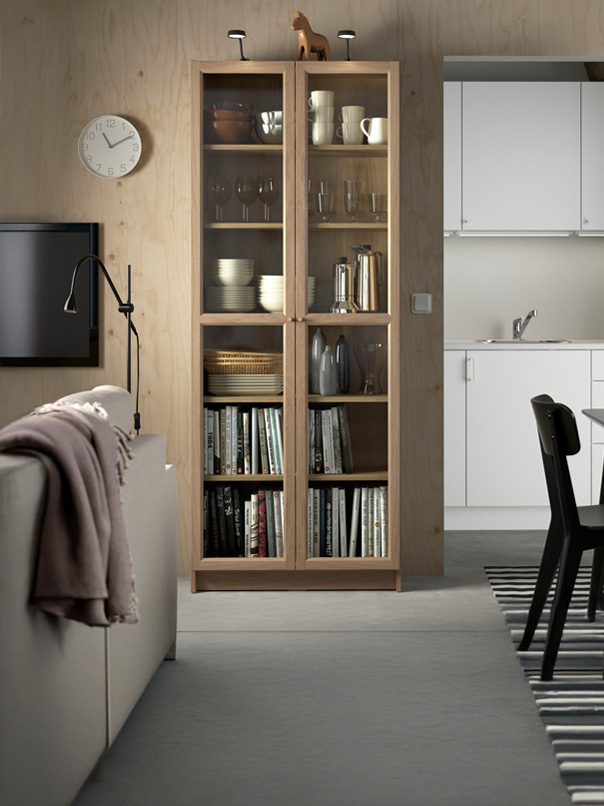 IKEA-kitaplıklar ve raflar