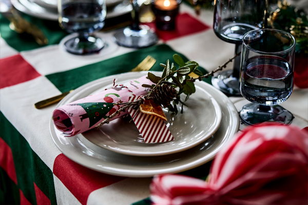 IKEA-vinterfint karisik desenler pembe desenli pecete