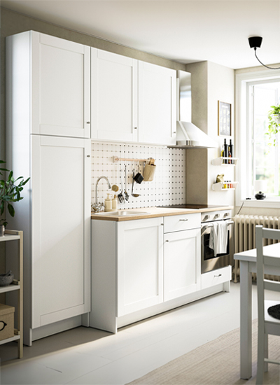 IKEA-knoxhult dekoratif beyaz mutfak dolabi kombinasyonu