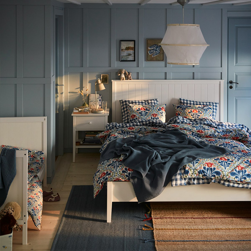 IKEA-gullaberg beyaz cift kisilik karyola