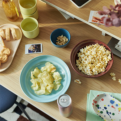 IKEA-spjutlilja yemek takimi