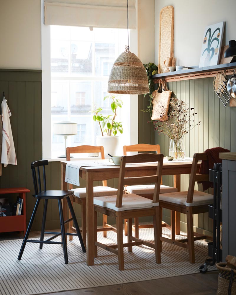 IKEA-hagernas sandalyeli mutfak masasi takimi
