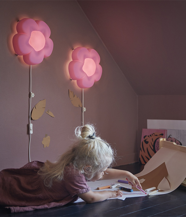 IKEA-upplyst cocuk duvar lambasi 1