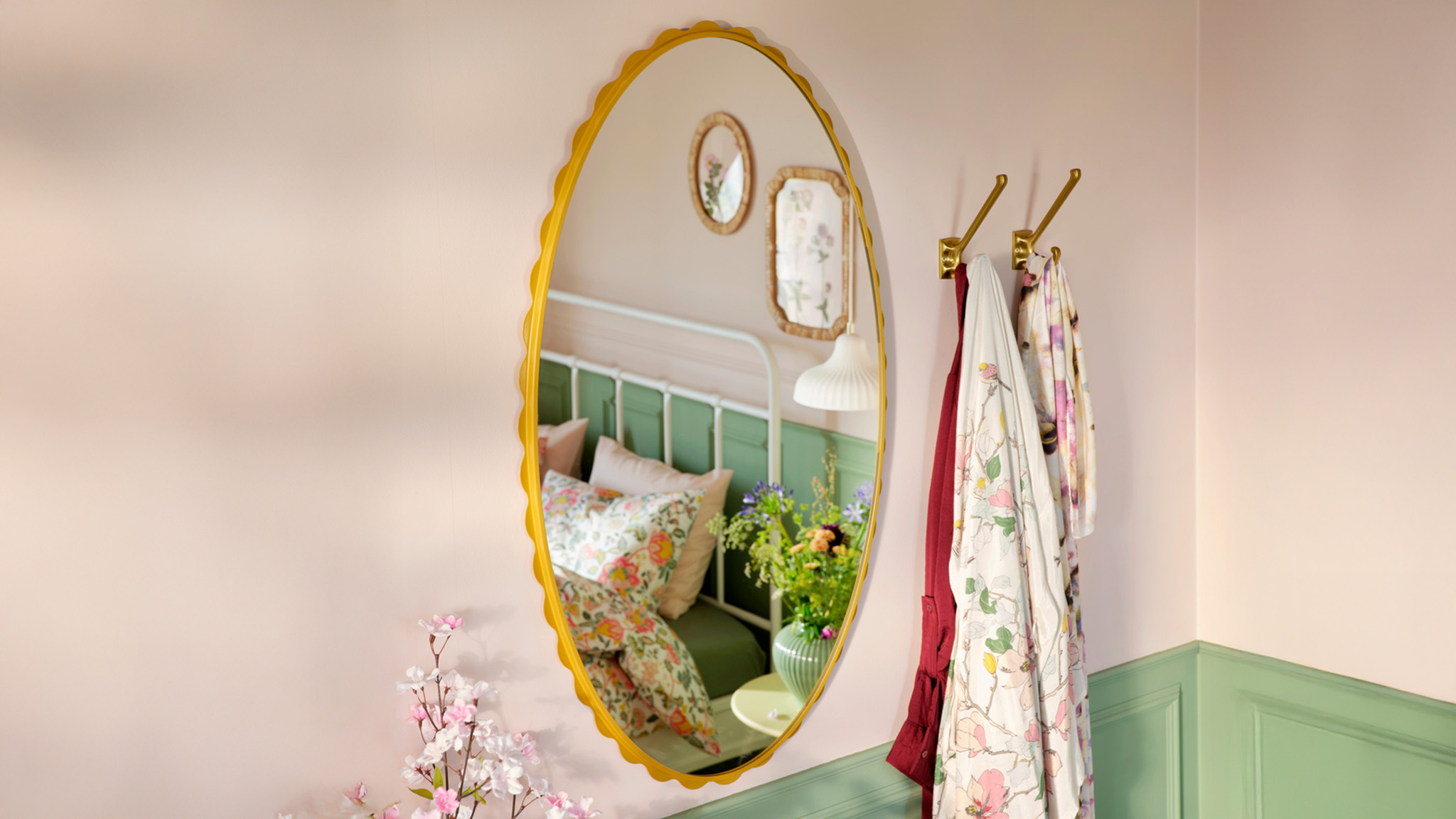 IKEA-daggkaprifol duvar aynasi