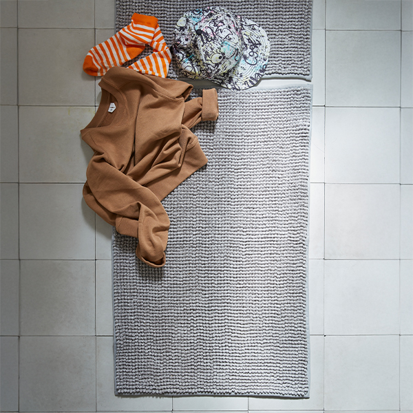 IKEA-toftbo gri beyaz banyo paspasi 01