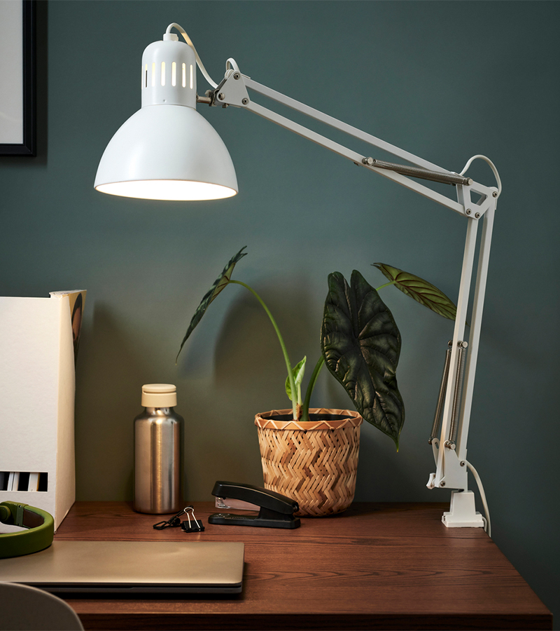 IKEA-tertial calisma lambasi