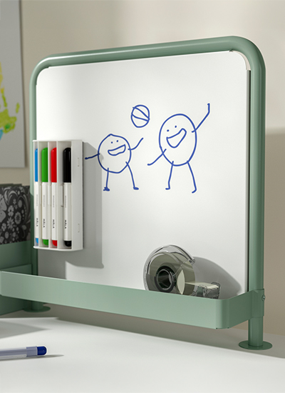IKEA-relatera yazi tahtasi