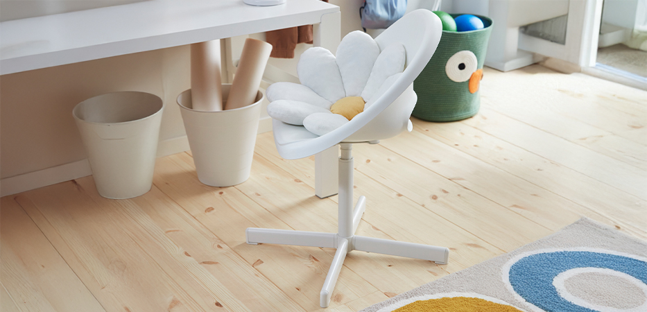 IKEA-loberget sibben cocuk calisma sandalyesi