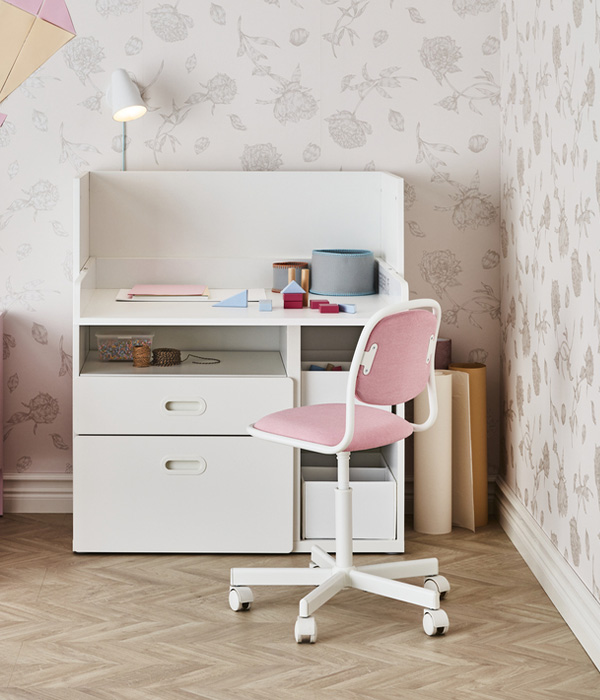 IKEA-orfjall cocuk calisma sandalyesi