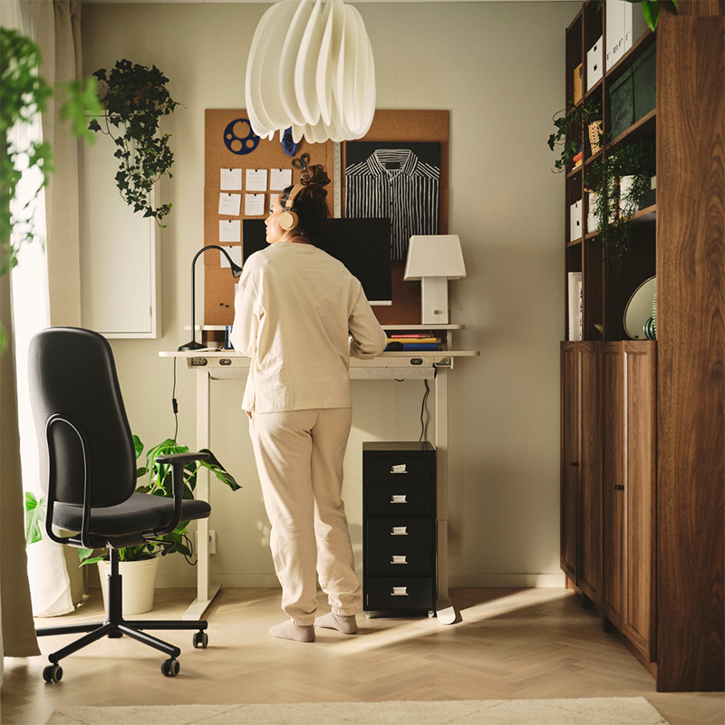 IKEA-smorkull calisma sandalyesi 2