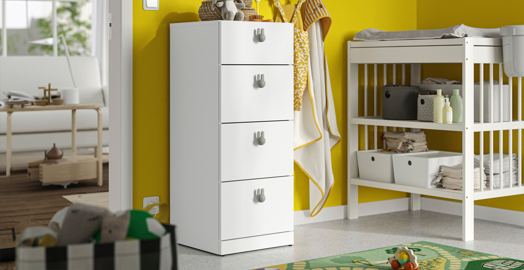 IKEA-lastare 4 cekmeceli sifonyer