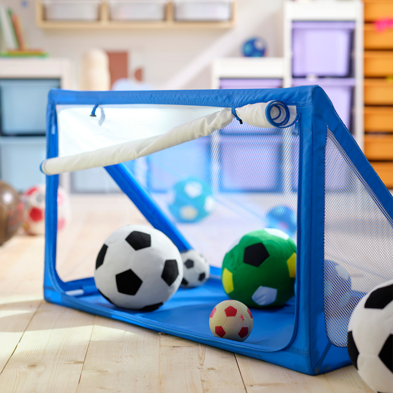 IKEA-sportslig futbol kalesi ve depolama alani