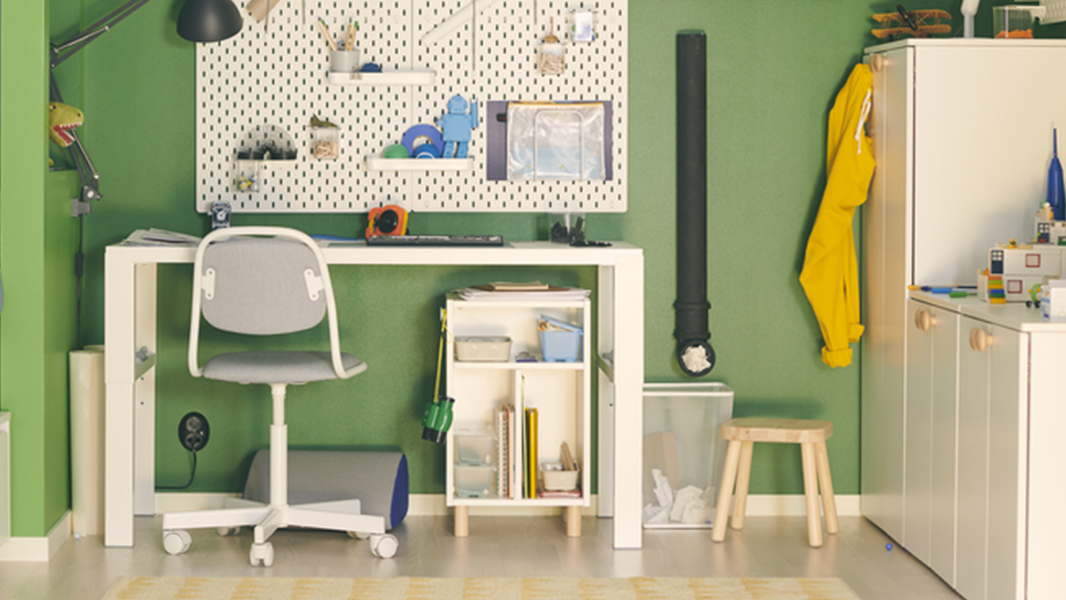 IKEA-orfjall cocuk calisma sandalyesi