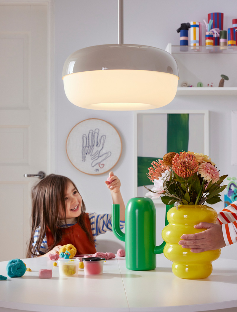 IKEA-artbuske yesil vazo sulama kabi