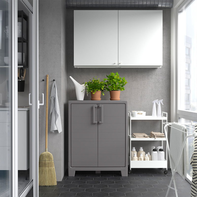 IKEA-runmaro koyu gri kapakli dolap