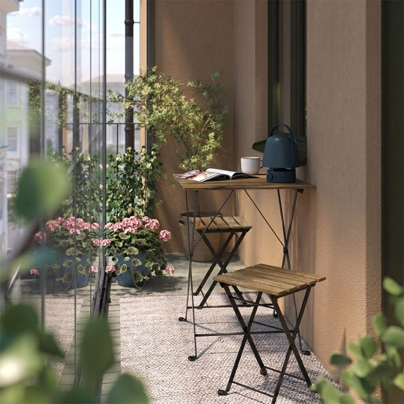 IKEA-tarno siyah kahverengi masa ve katlanabilir tabure seti