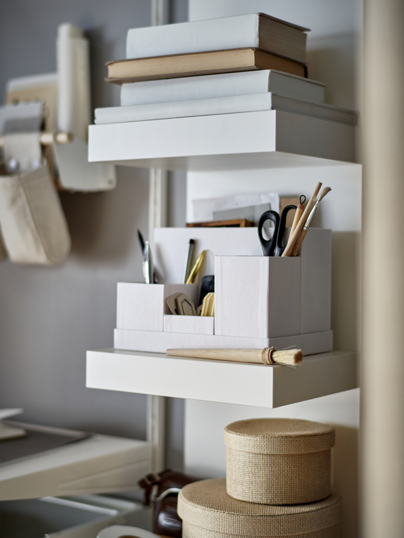 IKEA-lack_ayaksizduvarrafi_2