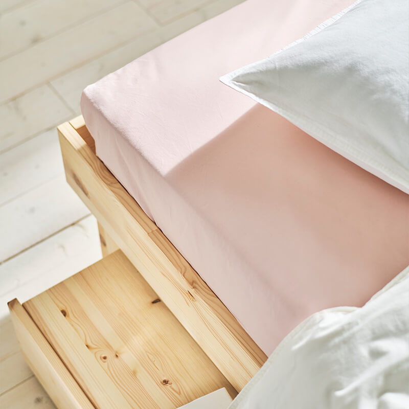 IKEA-dvala acik pembe lastikli carsaf 01