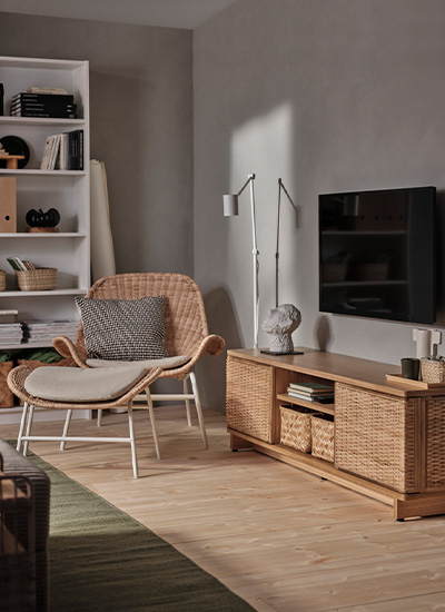 IKEA-fryksas rattan tv sehpasi